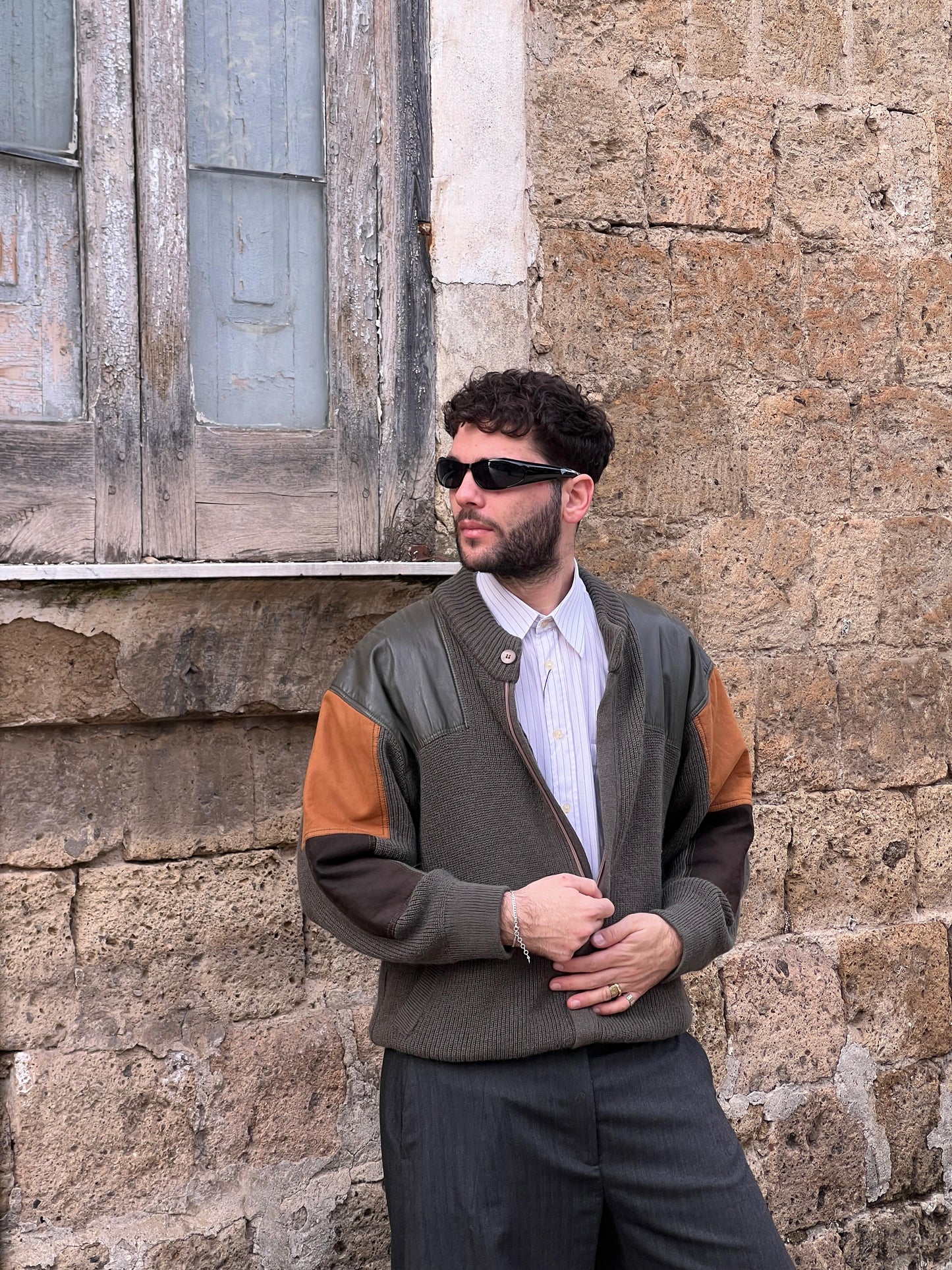 MAGLIONE CON INSERTI IN PELLE